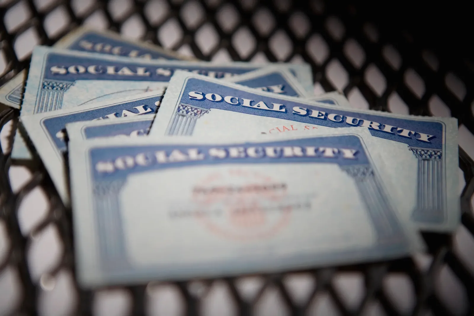 6 Strategies to Maximize Social Security Benefits Early